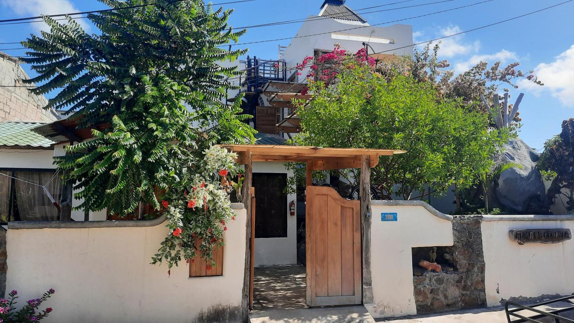 Alma De Cedrela Apartment Puerto Ayora  Ngoại thất bức ảnh